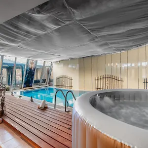  Apartment Unique With Private Pool, Cinema,